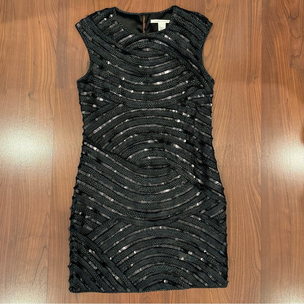 Diane von Furstenberg black sequin shift dress size 14